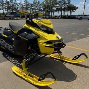 Used 2022 Ski-Doo Renegade X-RS Rotax 850 E-TEC Kit I. Rip. XT 1